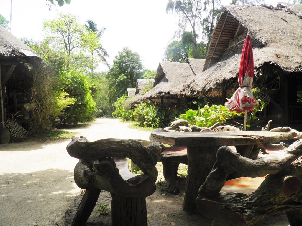 Fisherman'S Hut , ขนำชาวเลโฮมสเตย์ Pak Meng Exterior photo