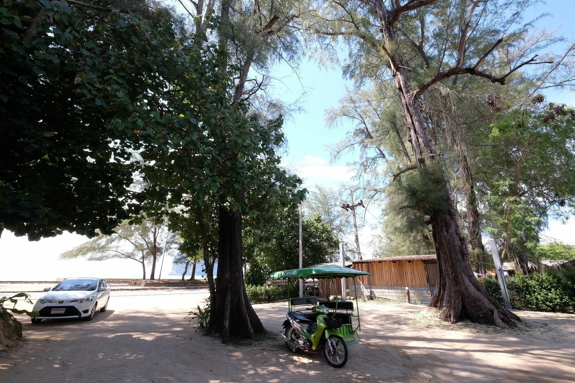 Fisherman'S Hut , ขนำชาวเลโฮมสเตย์ Pak Meng Exterior photo