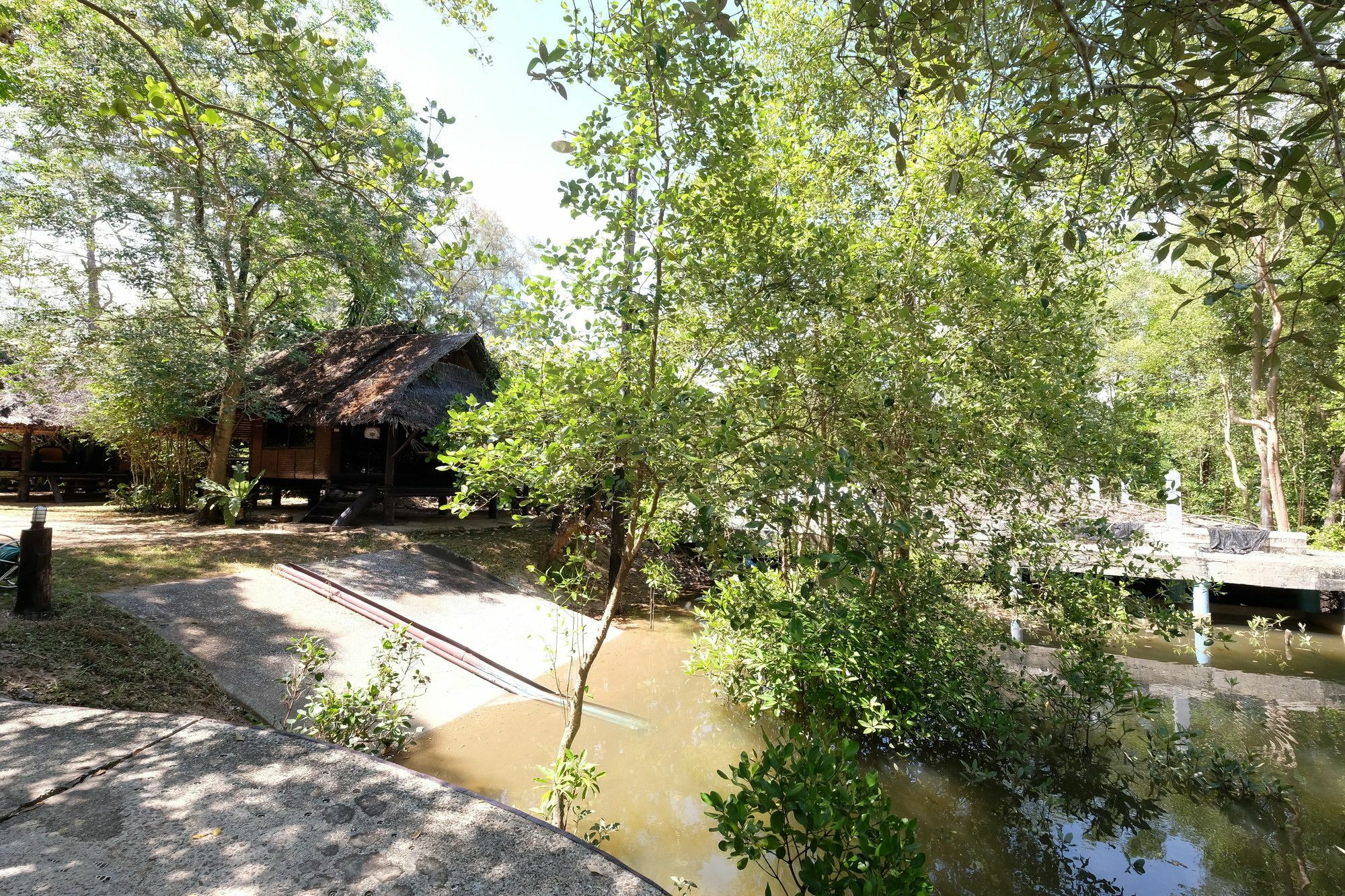 Fisherman'S Hut , ขนำชาวเลโฮมสเตย์ Pak Meng Exterior photo